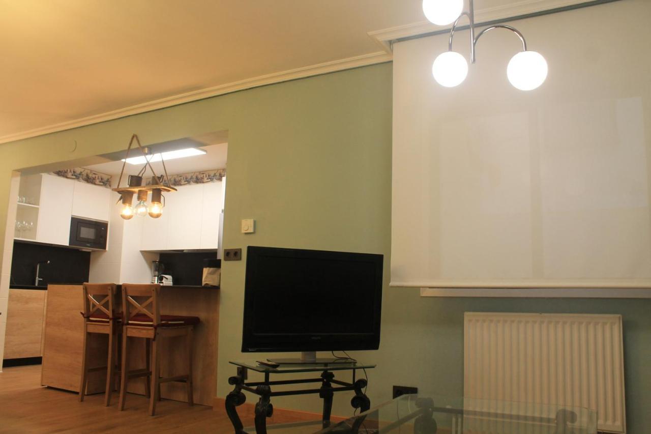 Apartamento Pamplona Comfort エクステリア 写真