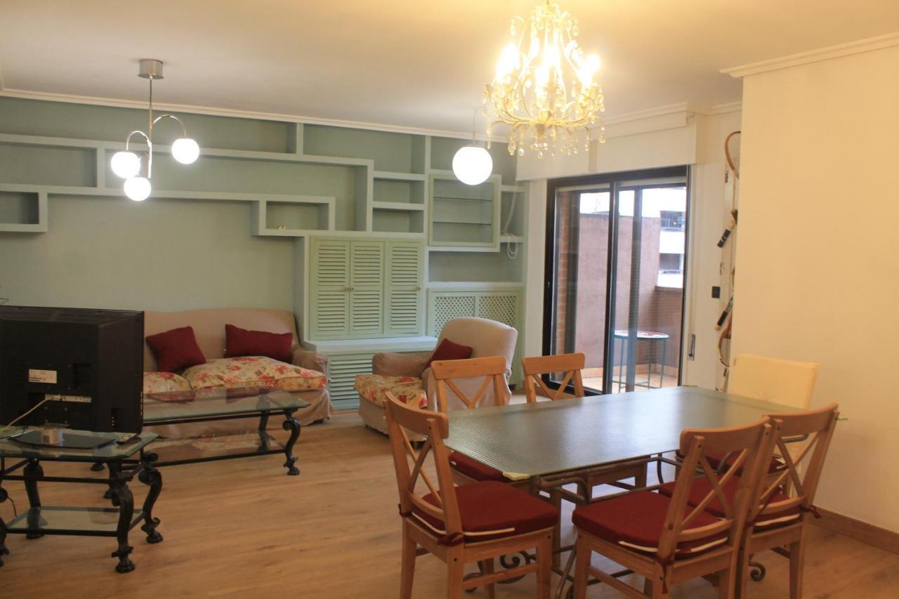 Apartamento Pamplona Comfort エクステリア 写真